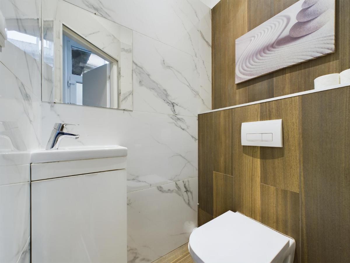 Gray Stylish Central Apartment Budapeşte Dış mekan fotoğraf